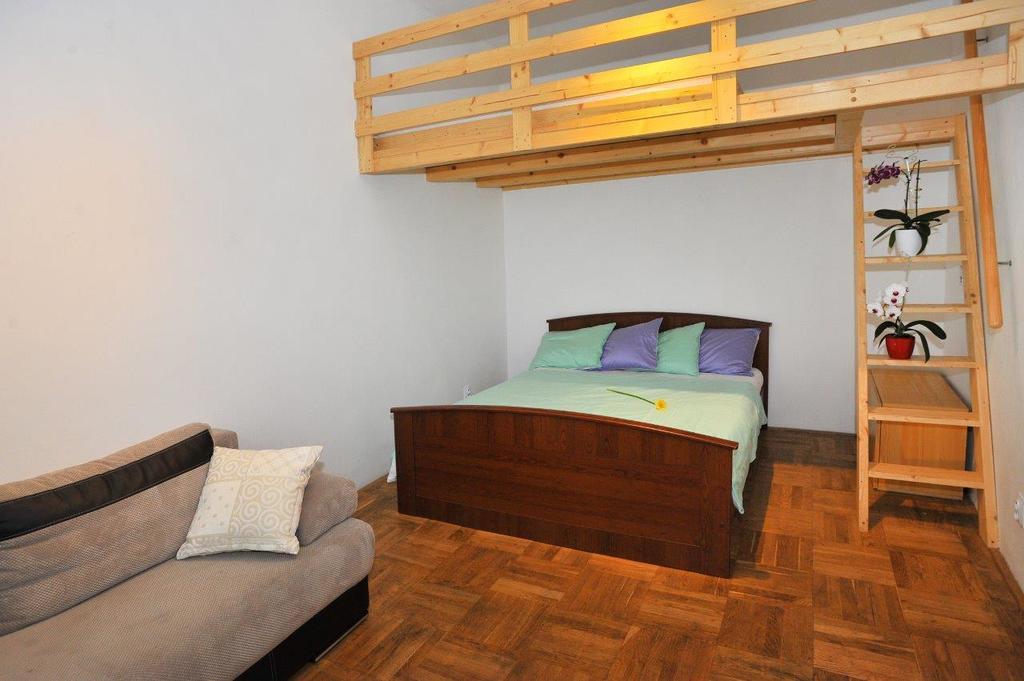Vinohrady Ii Apartmán *